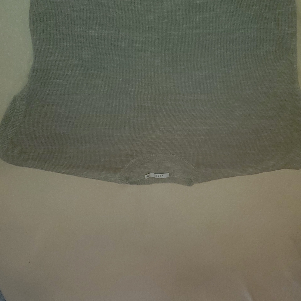 Light green light weight capped sleeve lush sweate